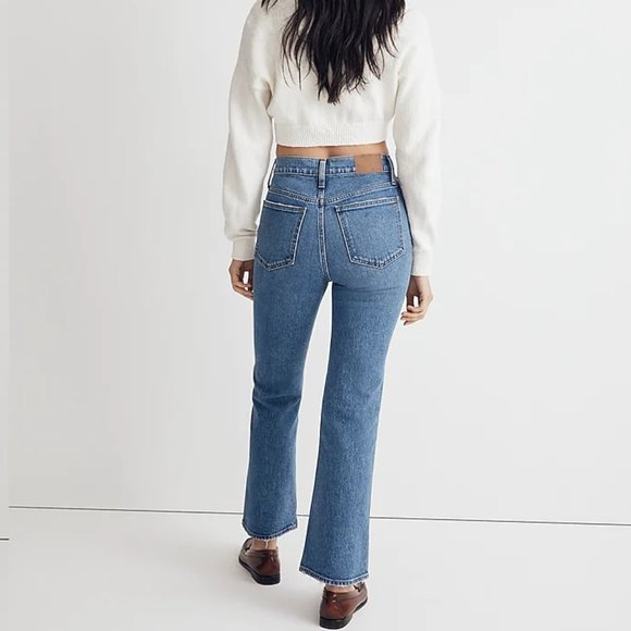The Perfect Vintage Flare Crop Jean in Earlwood Wash 26 - Picture 5 of 7